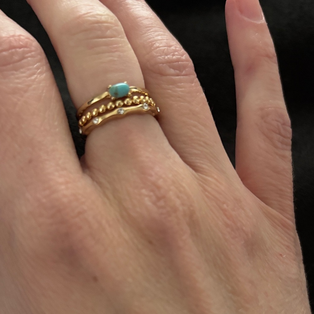 Set of 3 Gold Rings, size 5 - Picture 3 of 3